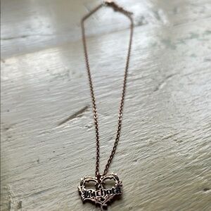 LA BICHOTA Gold Heart Pendant Necklace